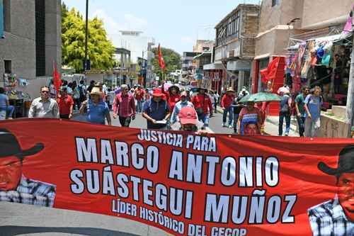 Marchan-en-Chilpancingo-para-exigir-justicia-a-un-ano-del-asesinato-de-Marco-Antonio-Suastegui-1