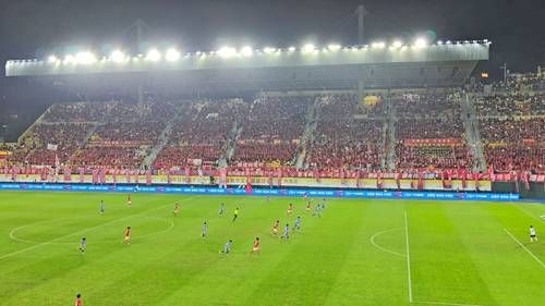Estadio-Yuexiushan-testigo-del-auge-y-la-caida-del-futbol-en-Guangzhou-1