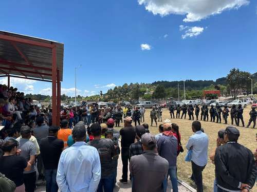 Fuerzas-federales-y-estatales-frenan-exodo-en-El-Durazno-Tamazula-autoridades-prometen-seguridad-2
