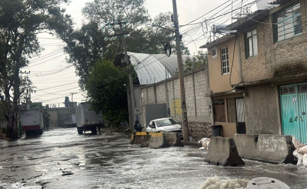 Limpian-la-presa-El-Angulo-en-Cuautitlan-Izcalli-tras-fuertes-lluvias