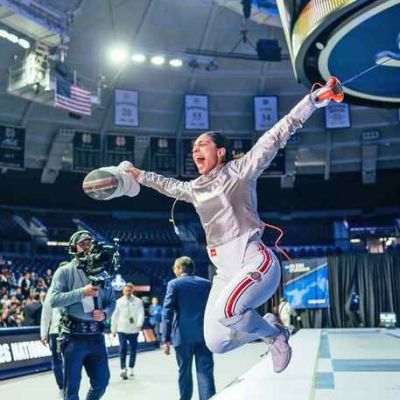 Natalia-Botello-se-corona-campeona-de-sable-en-la-NCAA-2026