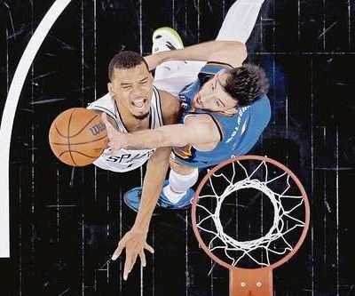 Wembanyama-anota-33-y-los-Spurs-vencen-103-82-al-Thunder-empatan-la-final-del-Oeste-2-2