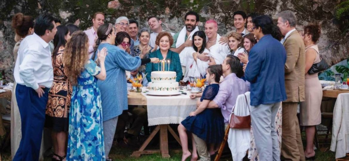 Adriana-Barraza-Una-familia-complicada-busca-visibilizar-el-Alzheimer