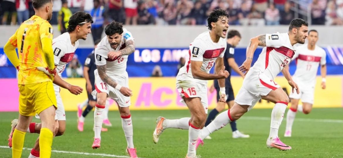 Estados-Unidos-cae-3-2-ante-Turquia-pero-asegura-el-liderato-del-Grupo-D