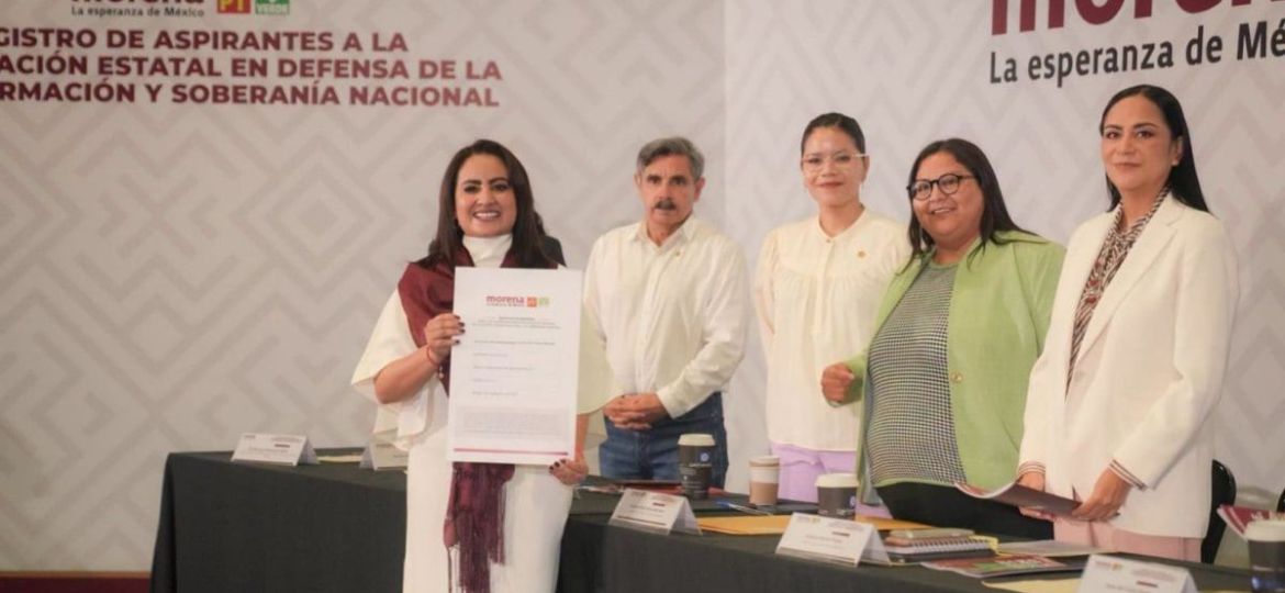 Gladyz-Butanda-se-registra-para-coordinar-la-Defensa-de-la-Transformacion-y-la-Soberania-en-Michoacan