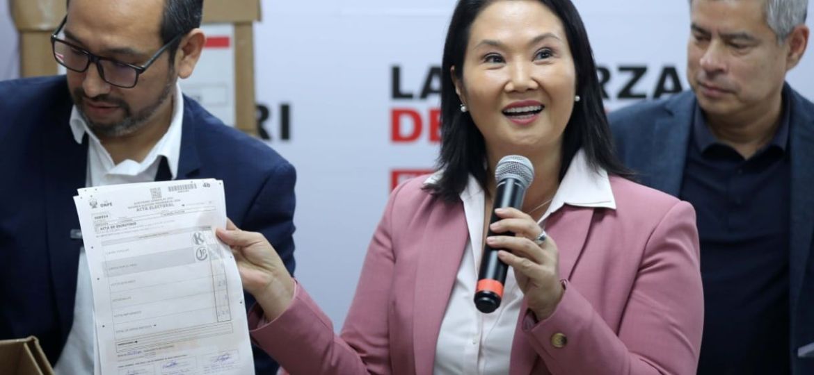 Keiko-Fujimori-mantiene-ventaja-con-50.13-tras-procesarse-el-100-de-actas-en-Peru