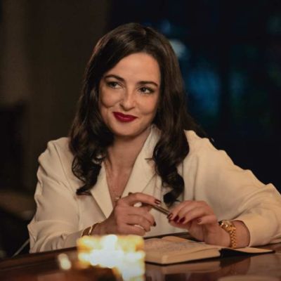 Laura-Donnelly-y-la-nueva-femme-fatale-de-Sugar-quien-es-Charlotte-Fischer