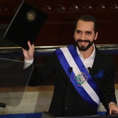 Nayib-Bukele-inscribe-su-precandidatura-y-aspira-a-un-tercer-mandato-en-El-Salvador
