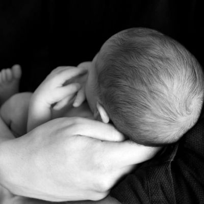 PRI-propone-ampliar-la-licencia-de-paternidad-de-5-a-20-dias-con-goce-de-sueldo