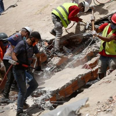 Rescatan-a-un-nino-de-3-anos-tras-seis-dias-bajo-los-escombros-por-los-terremotos-en-Venezuela
