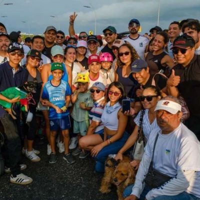 Arranca-PuenteyAndo-en-el-Puente-Nichupte-mas-de-6000-asistentes-en-la-primera-edicion