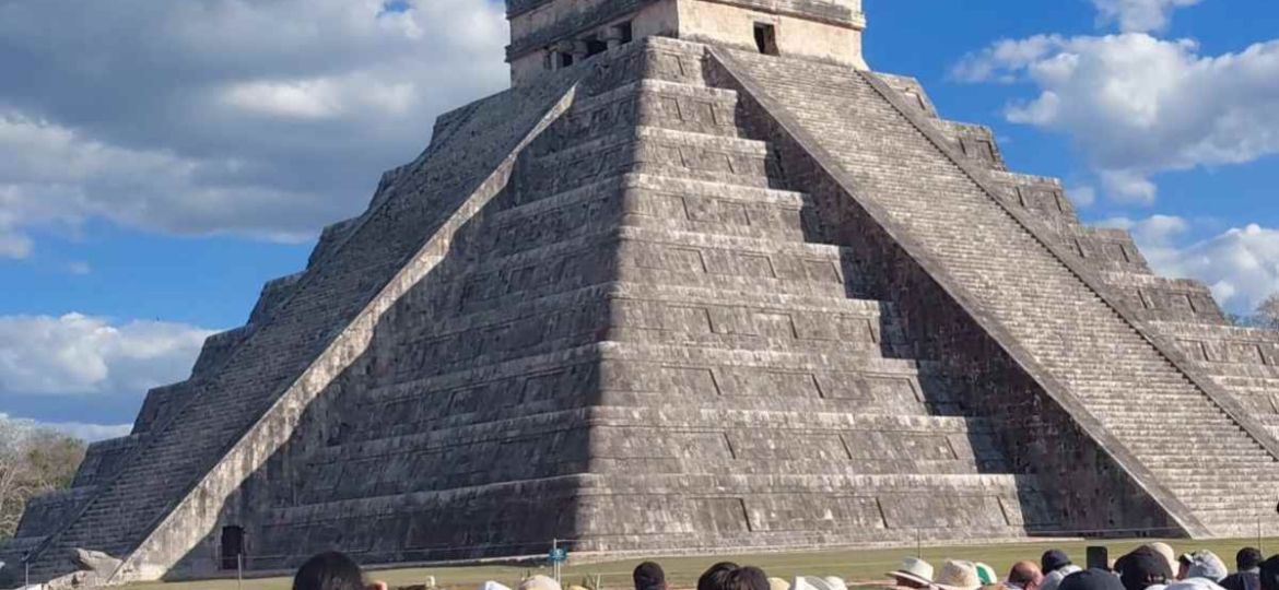 Artesanos-rechazan-registro-obligatorio-del-INAH-para-ingresar-a-Chichen-Itza