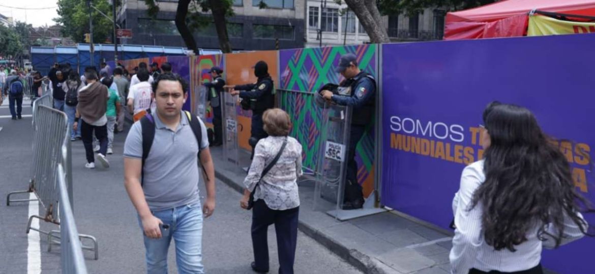 Cambian-accesos-del-FIFA-Fan-Fest-en-el-Zocalo-ahora-solo-por-20-de-Noviembre-y-Pino-Suarez