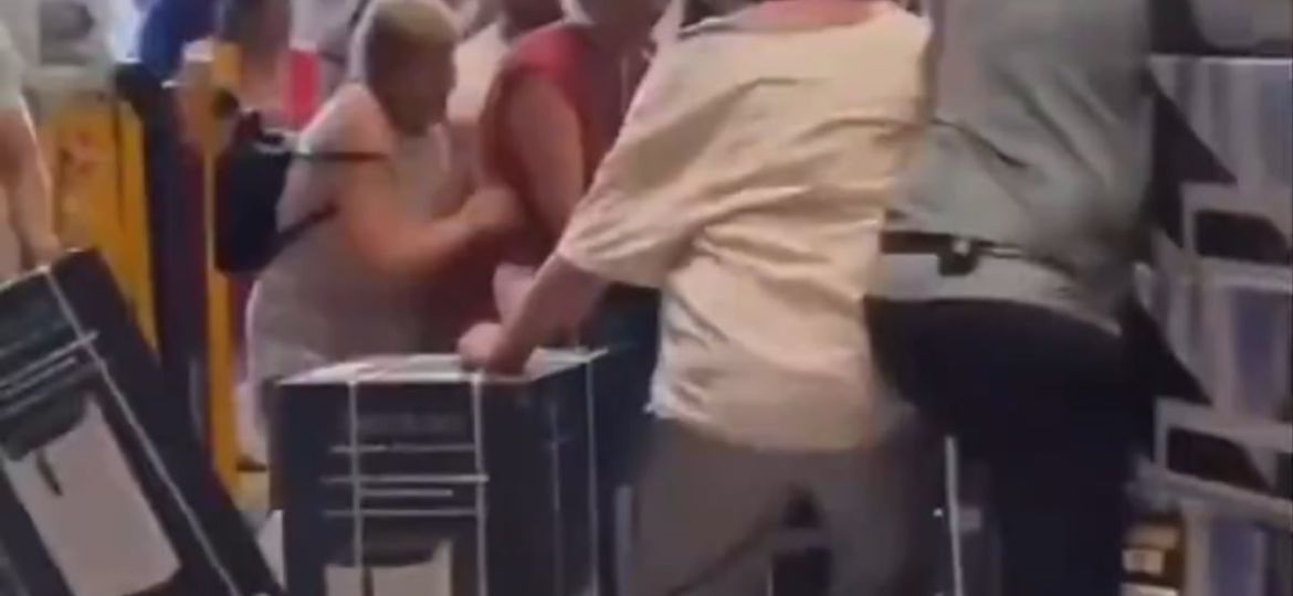 Caos-en-tiendas-Lidl-de-Francia-por-venta-masiva-de-ventiladores-y-climatizadores-durante-la-ola-de-calor