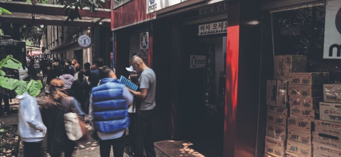 Comerciantes-del-Angel-y-Reforma-reportan-perdidas-y-planean-cerrar-temprano-tras-festejos-del-30-de-junio