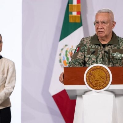 Defensa-niega-relacion-con-escuelas-militarizadas-y-prohibe-uso-de-uniformes-similares