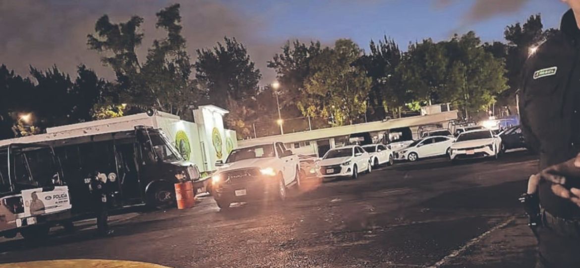 Detienen-a-cinco-policias-del-Sector-Oasis-en-Iztapalapa-por-robo-y-tentativa-de-homicidio