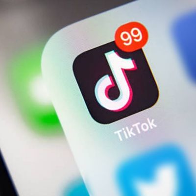 Detienen-a-seis-menores-en-Hasselt-Belgica-por-amenazas-de-ataque-a-su-escuela-en-TikTok