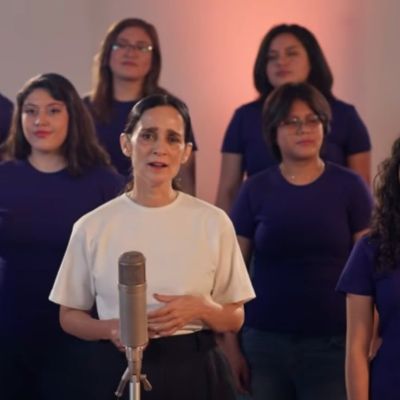 En-podcast-Julieta-Venegas-No-cobre-por-‘La-Nina-Futbolista