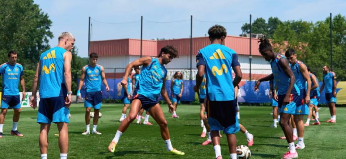 Entrenamiento-de-Espana-se-suspende-en-la-vispera-de-la-final-por-tormentas-en-Nueva-Jersey