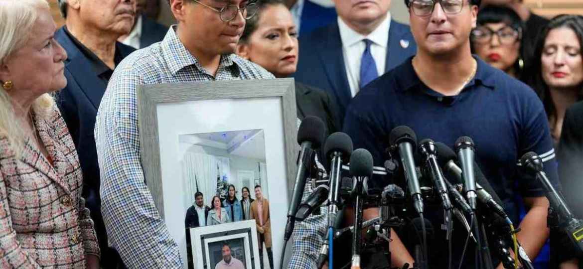 Familia-y-activistas-exigen-investigacion-tras-muerte-de-mexicano-baleado-por-un-agente-del-ICE-en-Houston