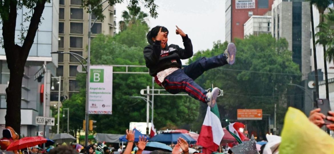 Festejos-masivos-por-el-Mundial-respuesta-popular-a-un-Mundial-para-ricos