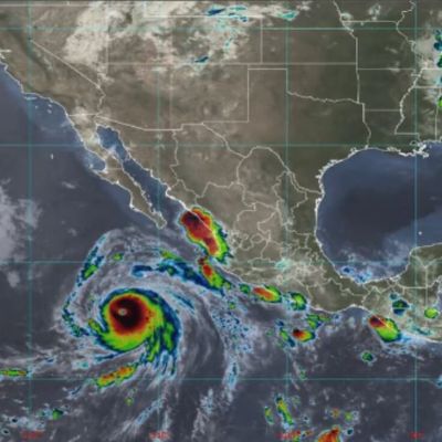 Genevieve-escala-a-la-maxima-intensidad-en-el-Pacifico