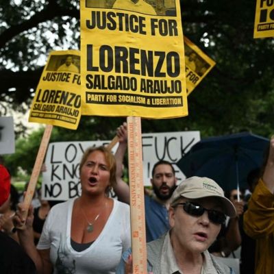 ICE-ordena-suspender-la-mayoria-de-las-detenciones-vehiculares-tras-dos-tiroteos-mortales