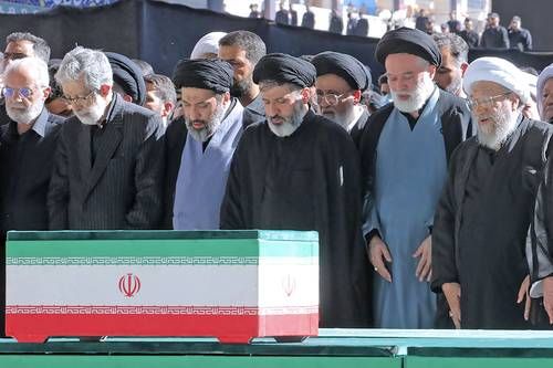 Iran-y-Qatar-reanudan-el-comercio-maritimo-entre-Dayyer-y-Al-Ruwais-tras-cinco-meses