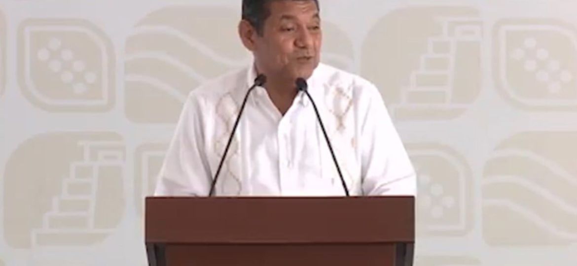 Javier-May-desmiente-rumores-y-asegura-que-continuara-como-gobernador-de-Tabasco