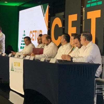 Jordy-Abraham-Martinez-asume-la-presidencia-del-CETUR-y-plantea-agenda-para-promover-Yucatan