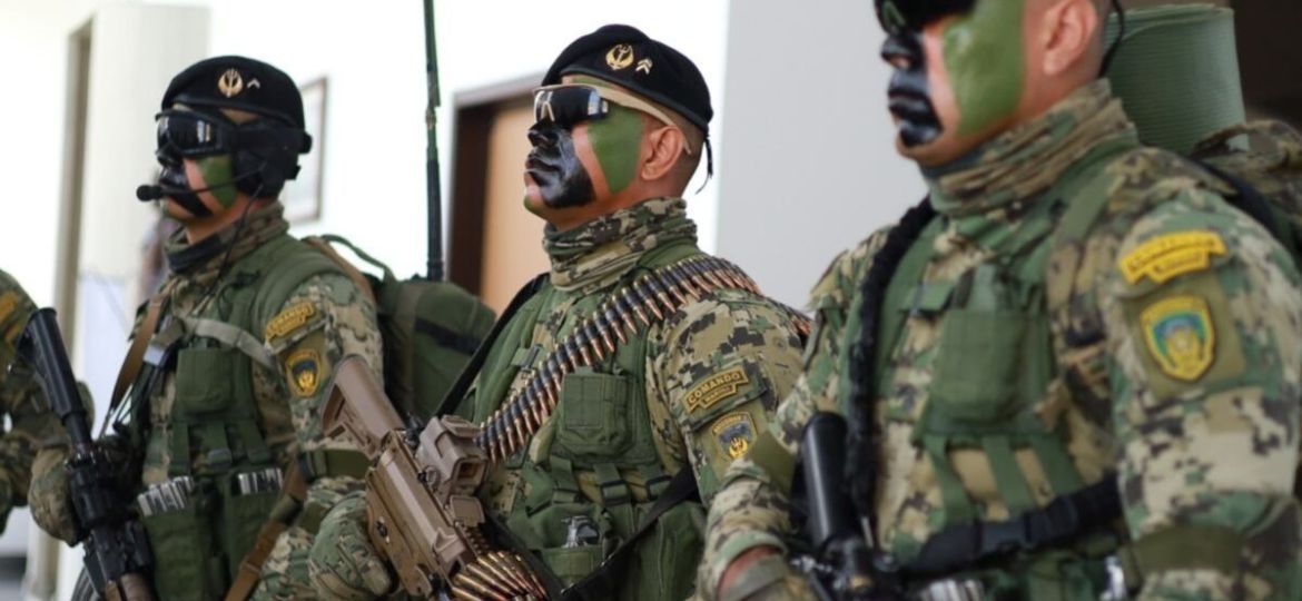 La-Armada-conmemora-el-25.o-aniversario-de-sus-Fuerzas-Especiales-con-demostracion-en-Veracruz