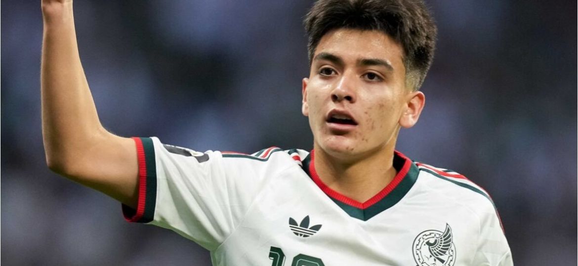 Manchester-United-se-baja-de-la-puja-por-Gilberto-Mora