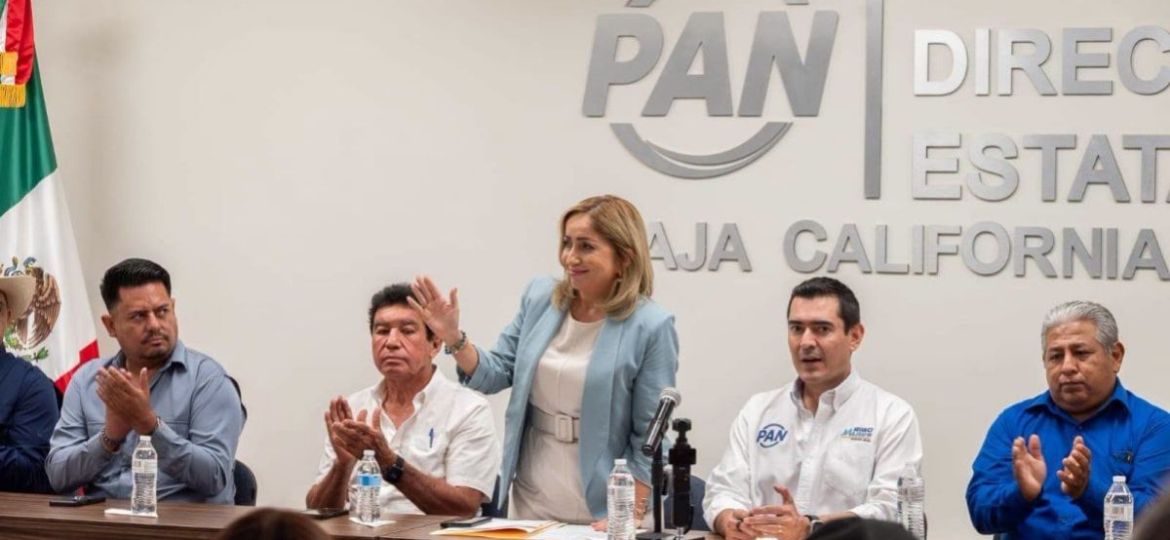 Maria-Azucena-Meza-se-incorpora-al-PAN-en-La-Paz-y-anuncia-intencion-de-competir-por-la-alcaldia