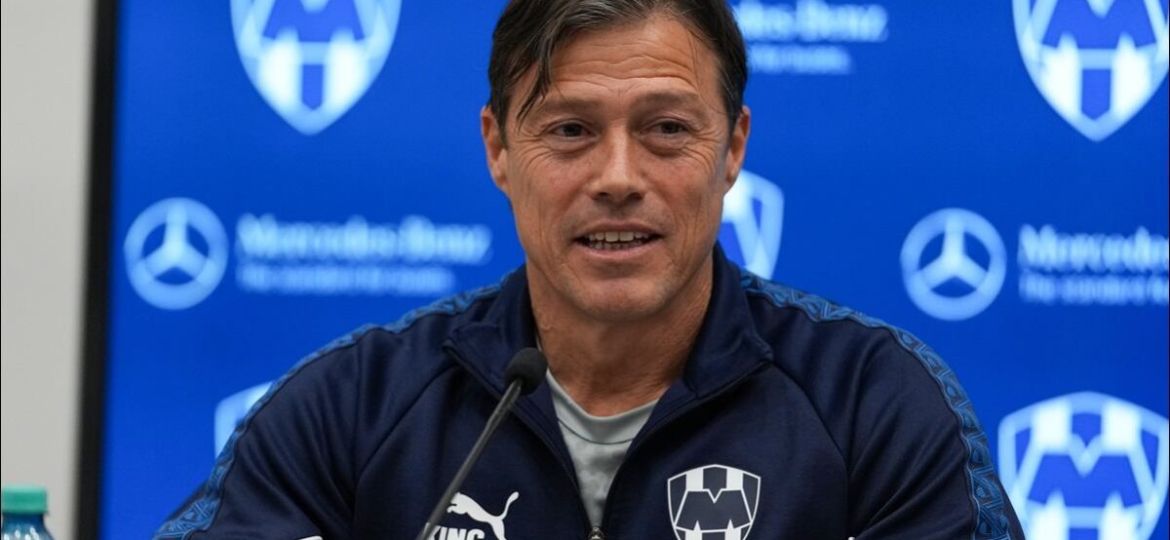 Matias-Almeyda-pide-union-entre-aficionados-mexicanos-y-argentinos