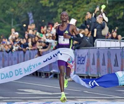 Maywa-y-Cherop-Longari-ganan-el-Medio-Maraton-CDMX-Jorge-Luis-Cruz-es-tercero