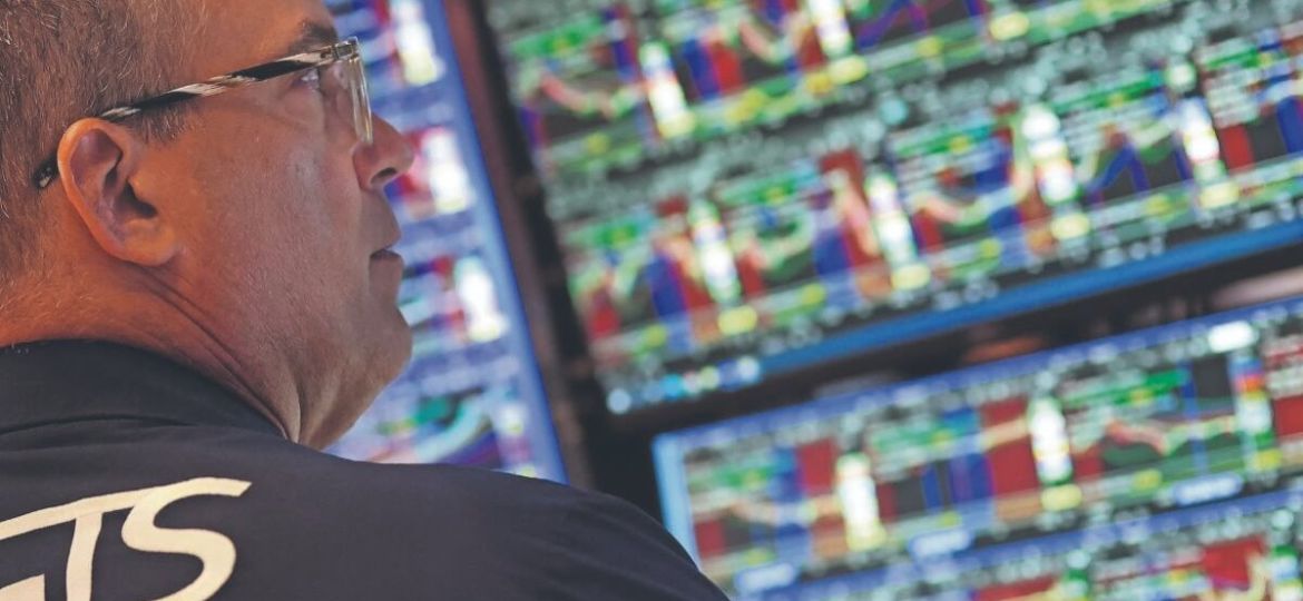 Mercados-16-de-julio-de-2026-Wall-Street-cierra-en-rojo-por-retroceso-de-tecnologicas