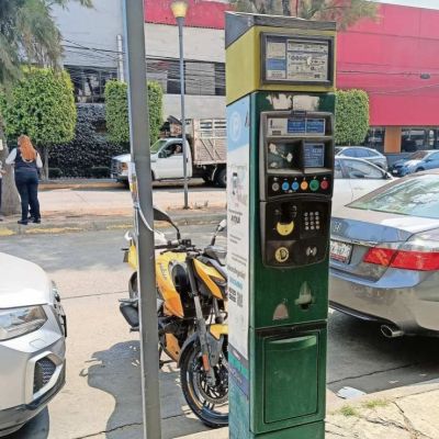 Naucalpan-activa-parquimetros-las-motocicletas-tambien-deberan-pagar-por-estacionarse