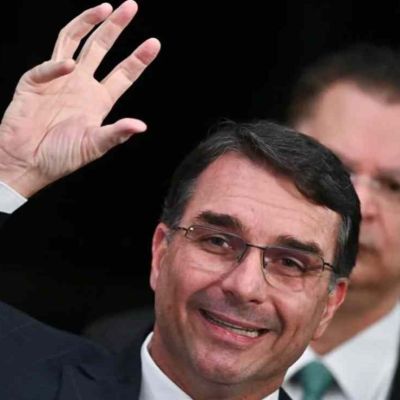 PL-oficializa-la-candidatura-presidencial-de-Flavio-Bolsonaro-en-Brasil