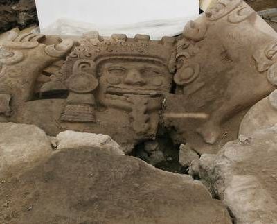 Restauradores-destacan-la-conservacion-del-monolito-de-Tlaltecuhtli-en-el-Museo-del-Templo-Mayor