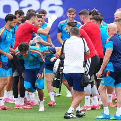 Semifinal-Mundial-2026-Espana-llega-a-Dallas-confiada-ante-Francia