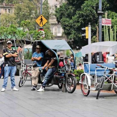 Semovi-advierte-235-ciclotaxis-deberan-cumplir-lineamientos-o-enfrentar-sanciones-en-el-Centro-Historico
