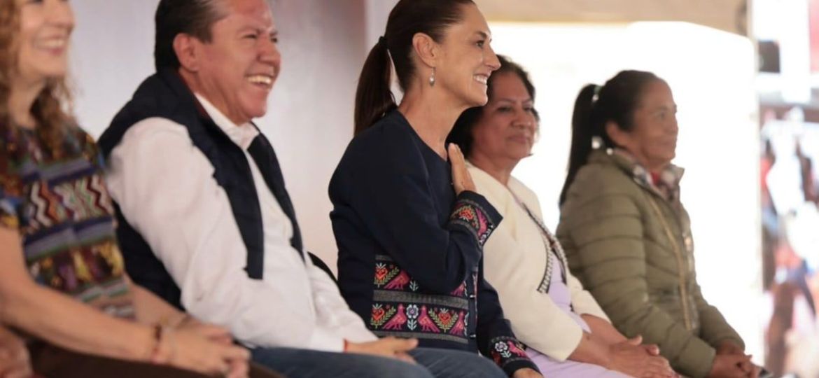 Sheinbaum-afirma-que-la-4T-defiende-la-soberania-de-Mexico-durante-entrega-de-la-Pension-Mujeres-Bienestar-en-Zacatecas