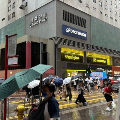 Tifon-Noul-obliga-evacuaciones-y-paraliza-transportes-en-el-sur-de-China