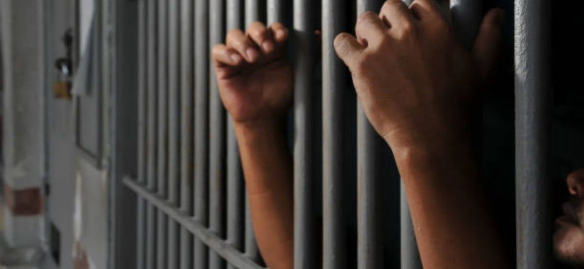 Trabajador-del-Sistema-Penitenciario-de-CDMX-denuncia-retencion-de-salario-y-presiones-para-renunciar