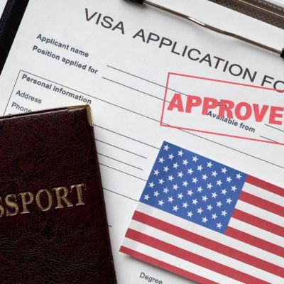 Tramite-para-renovar-tu-visa-B1B2-cuando-puedes-evitar-la-entrevista-y-pasos-actualizados-2026