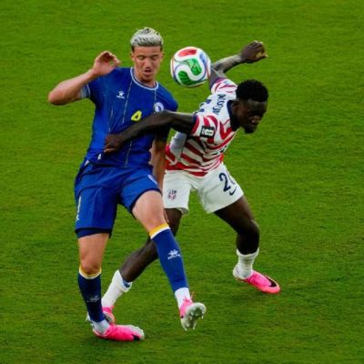 UEFA-critica-a-la-FIFA-y-a-Donald-Trump-tras-retiro-de-la-tarjeta-roja-a-Folarin-Balogun