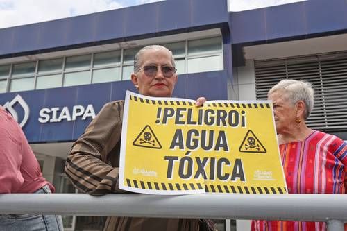 Vecinos-de-cinco-municipios-del-Area-Metropolitana-de-Guadalajara-protestan-por-la-mala-calidad-del-agua