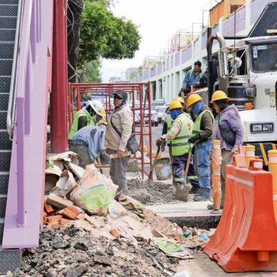 Abren-puentes-peatonales-al-Jardin-Flotante-pero-continuan-obras-en-Chabacano