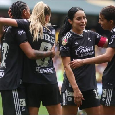 America-Femenil-golea-10-0-a-Cruz-Azul-en-su-regreso-al-Estadio-Banorte